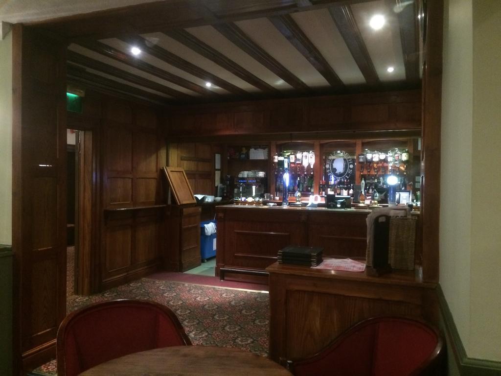Limes Hotel Needham Market Extérieur photo