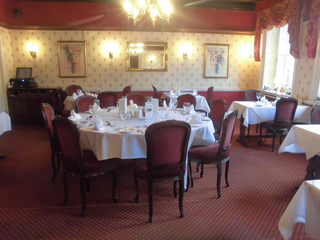 Limes Hotel Needham Market Extérieur photo