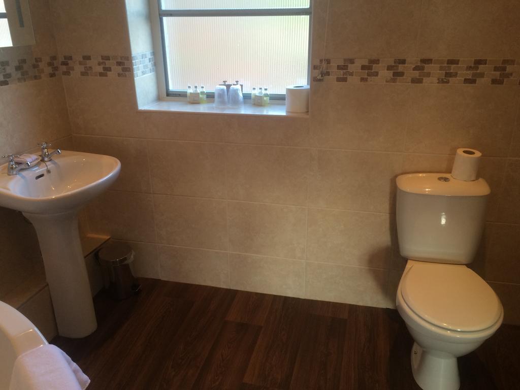 Limes Hotel Needham Market Chambre photo